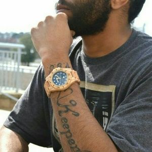 Men's Spring Break Watch